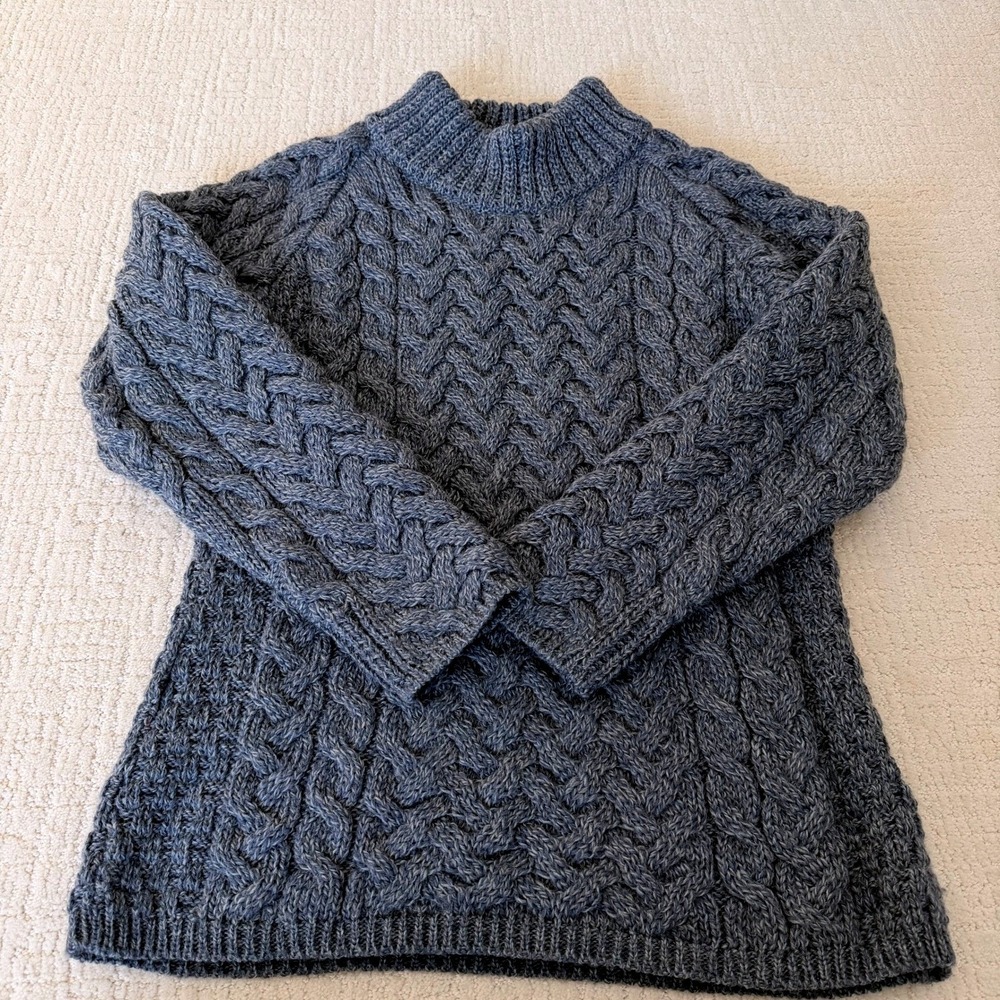 Aran Blue 100% Merino Wool Made in Ireland Chunky Cable Knit Fisherman Sweater